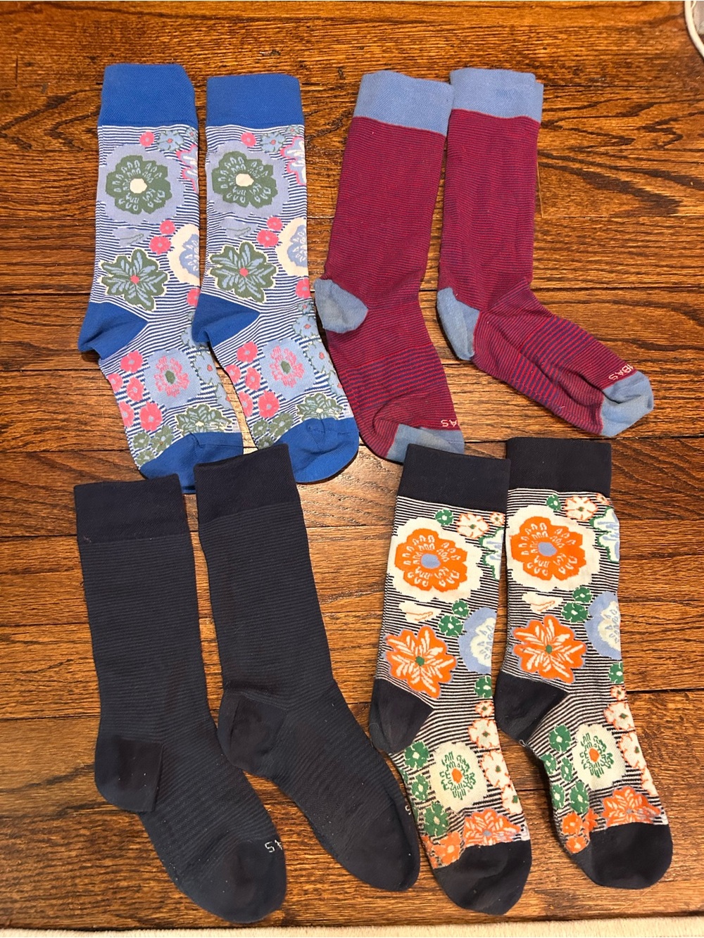 Bombas Assorted Crew Socks - Blue, Burgundy, Black, Floral